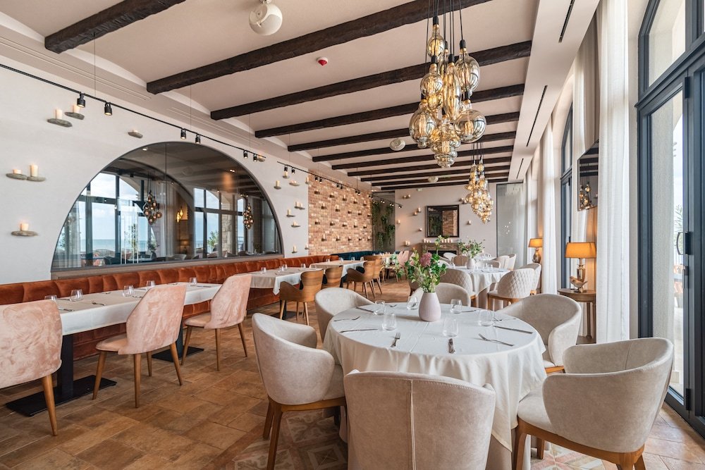 Фото Astor Garden 