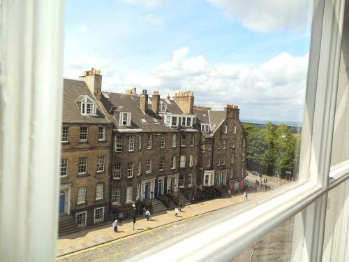 Фото No. 53 Frederick Street