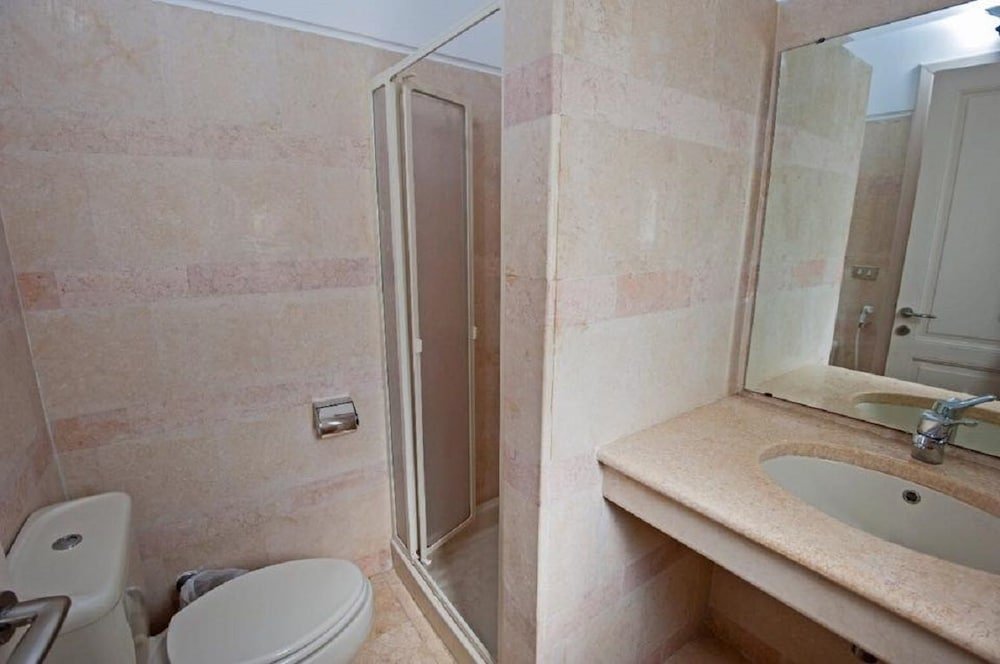 Фото Spacious Hill Villa Near Beach for Rent in El Gouna Egypt