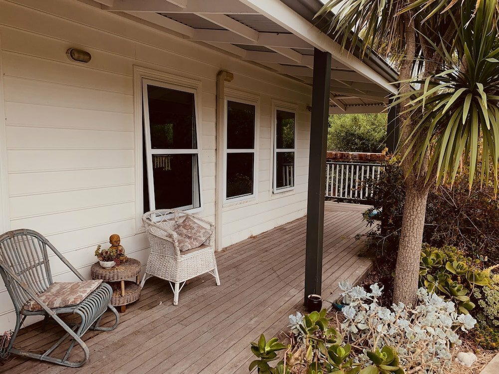 Hotel Sweet Dreams Retreat At Lara, Geelong, photo