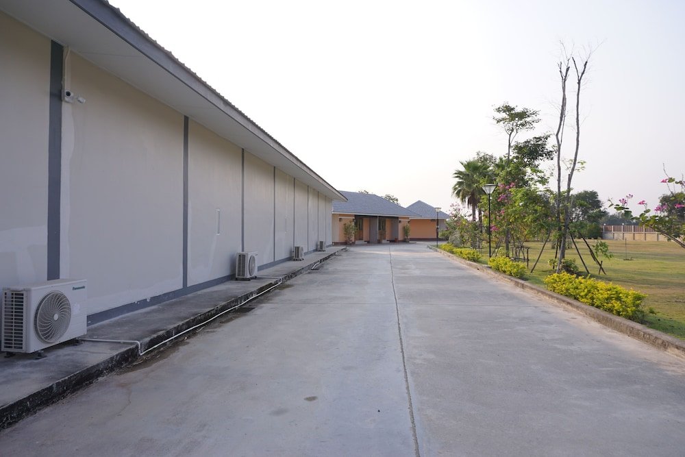 Фото S Ville Resort