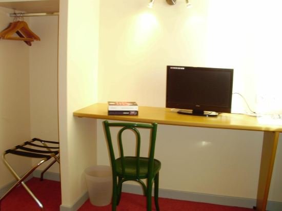 Фото The Old Hotel Ravel