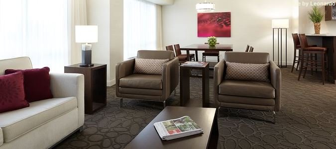 Фото Delta Hotels by Marriott Ottawa City Centre