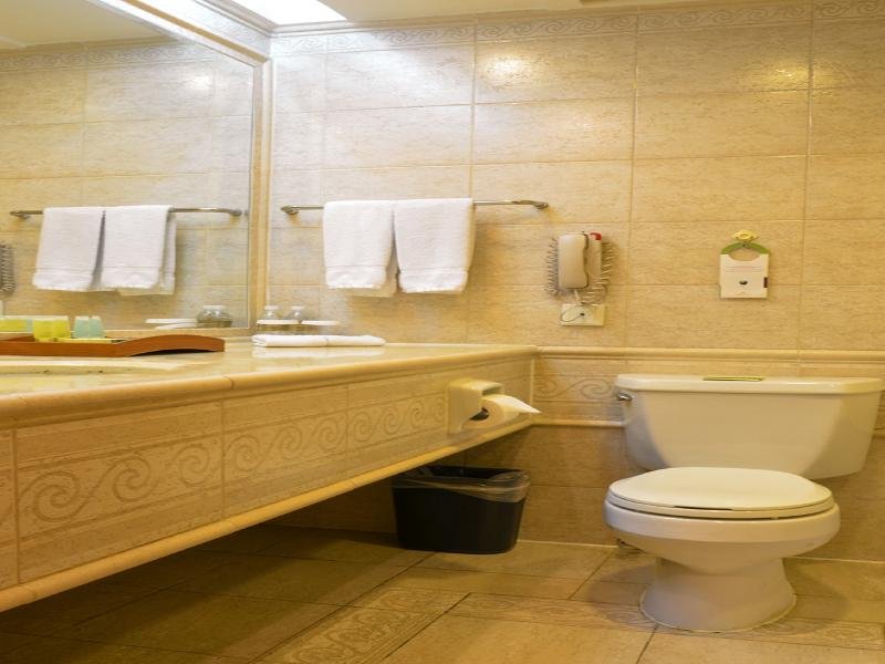 Фото Crowne Plaza Shanghai Nanjing Road