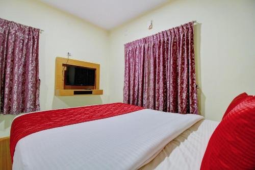 Фото The Majestic Crown