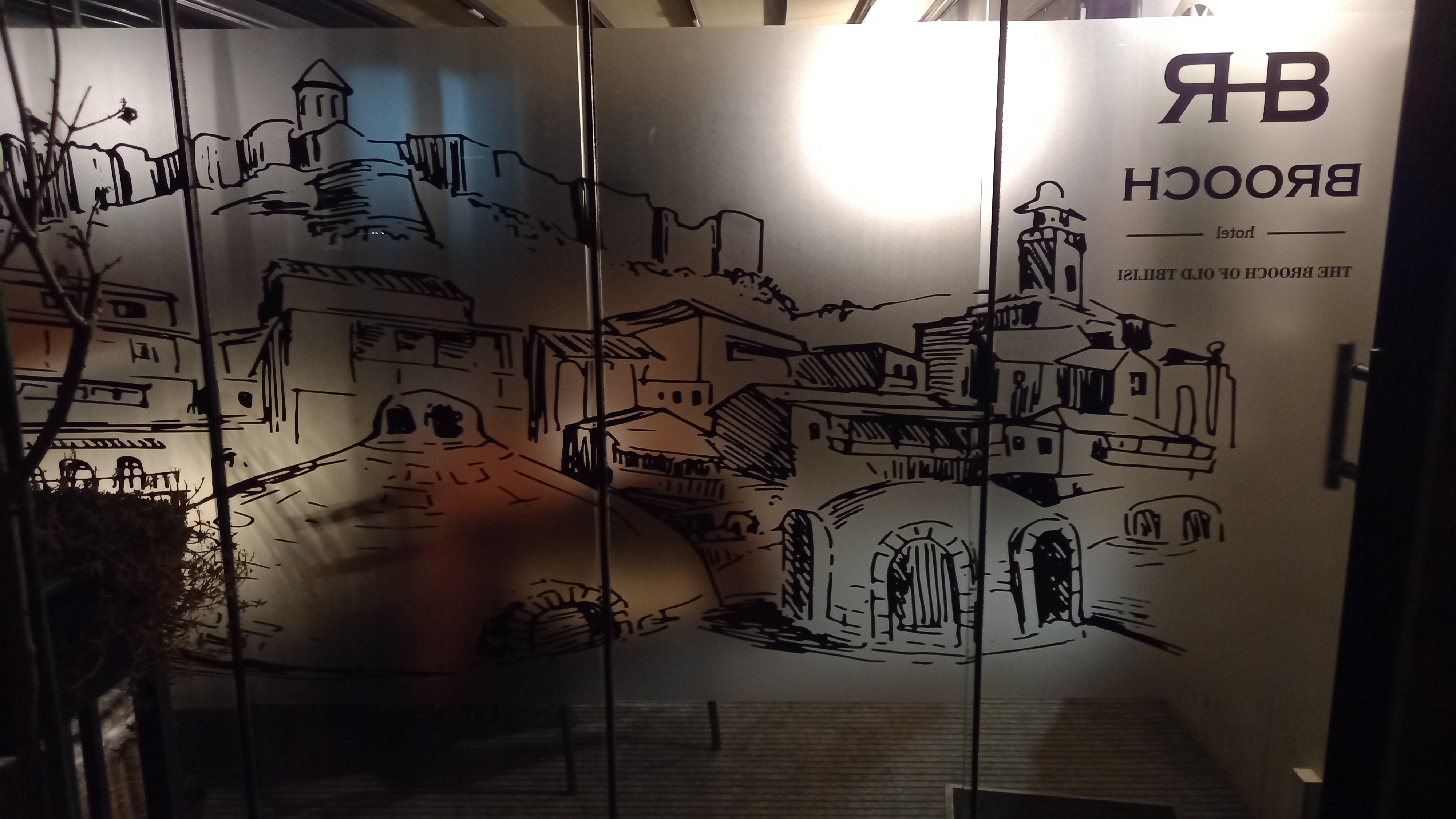 Фото Brooch Boutique Hotel