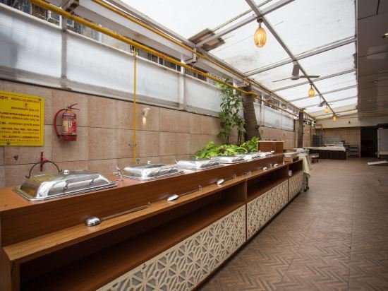 Фото Zuzu Galaxy Annex Hotel