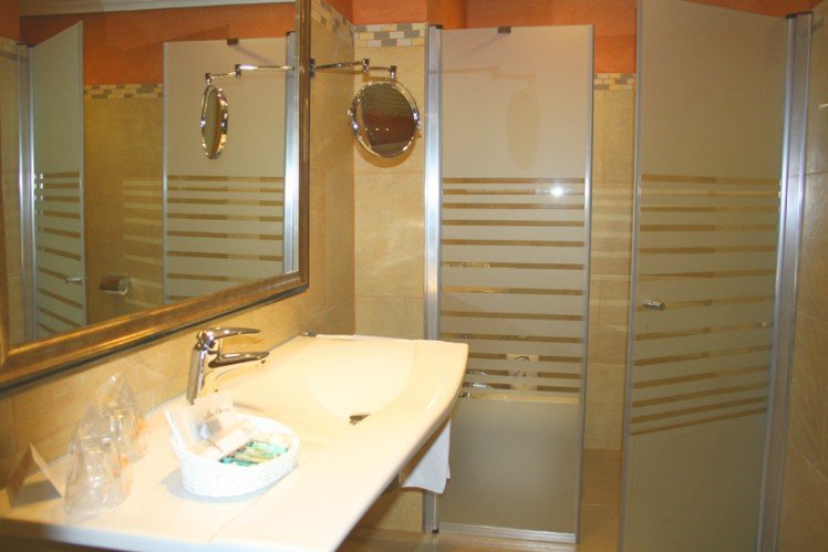 Фото Hotel Bécquer