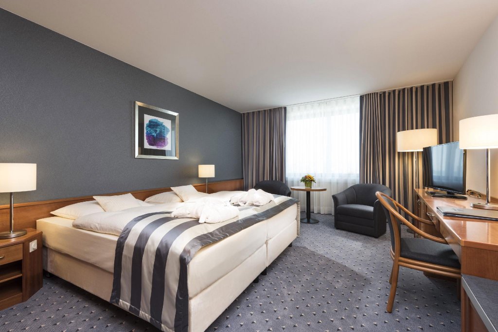 Фото Maritim Hotel Ulm