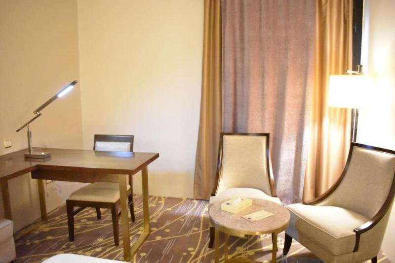 Фото Al Mutlaq Hotel