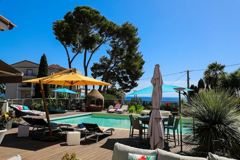 Гостиница Val d'Azur Chambres d'h& xF4; tes de charme dans le Var