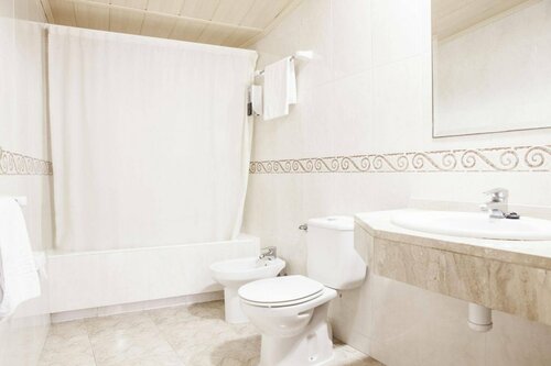 Гостиница Ibersol Hotel Sorra d'Or в Мальграт-де-Маре