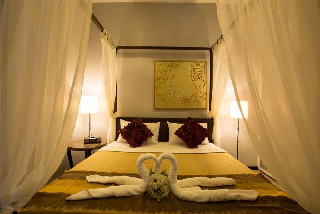 Фото The Sovereign