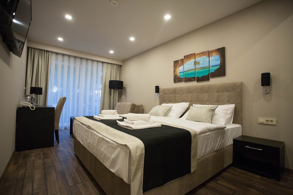 Фото Central Beach 9