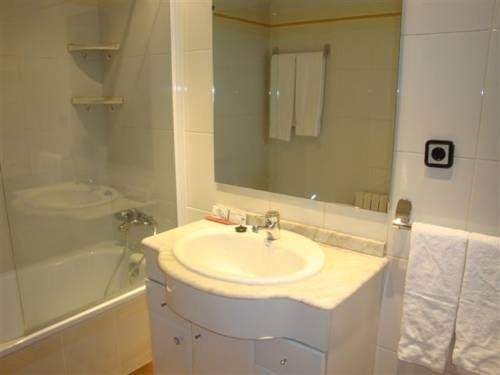 Фото Aparthotel El Serch