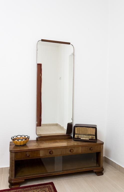 Фото Little Village House