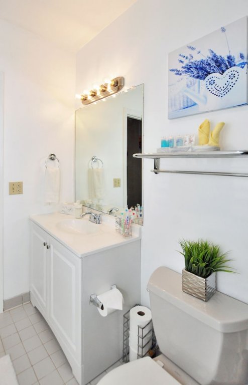 Фото Ch6 Beautiful Fully Furnished 2br King Beds
