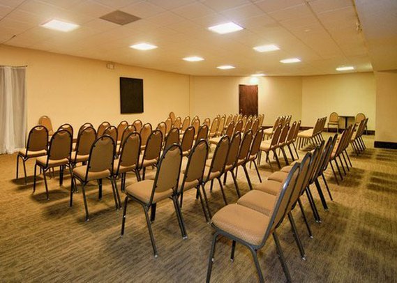 Фото Charleston Grand Hotel