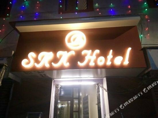 Гостиница Srk Hotel в Мумбаи