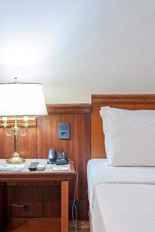 Фото Rede Andrade Braz