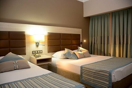 Гостиница Palmeras Beach Hotel в Аланье