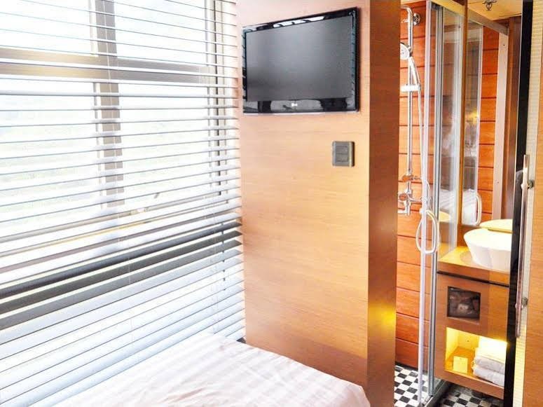 Фото Bluejay Residences