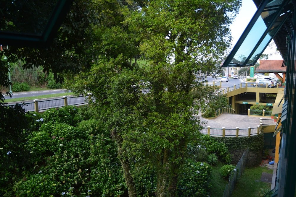 Фото Hotel Laghetto Toscana