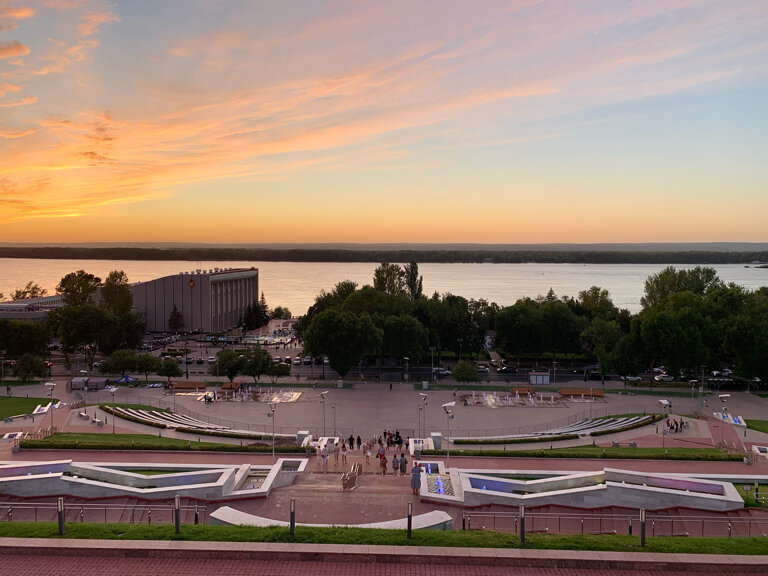 Fountain Singing Fountain, Samara, photo