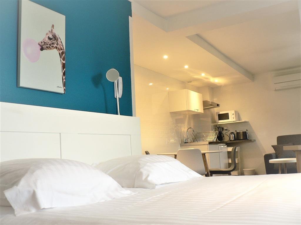 Фото Hotel Les Nations The Originals Boutique Vichy