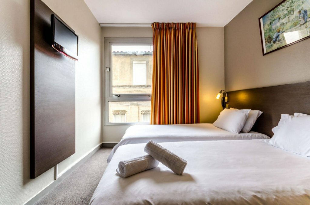 Hotel Hôtel Victor Hugo, Toulouse, photo