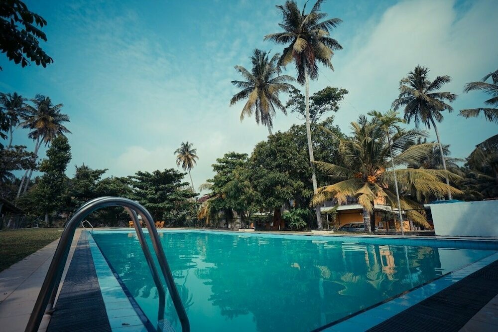 Hotel Reef Garden Polhena, Southern Province, photo