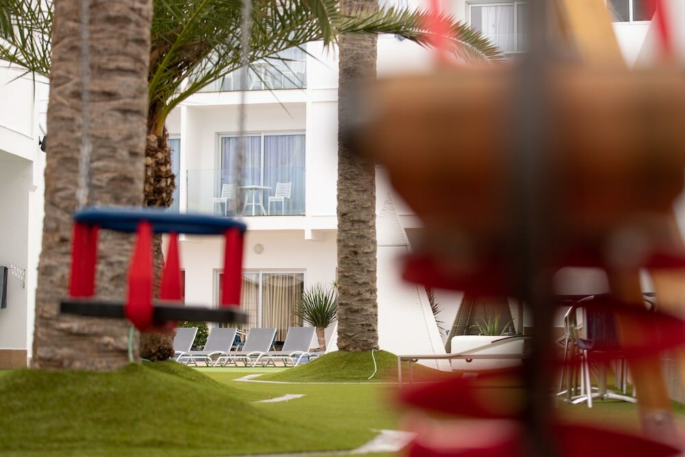 Фото Corralejo Surfing Colors Hotel&Apartments