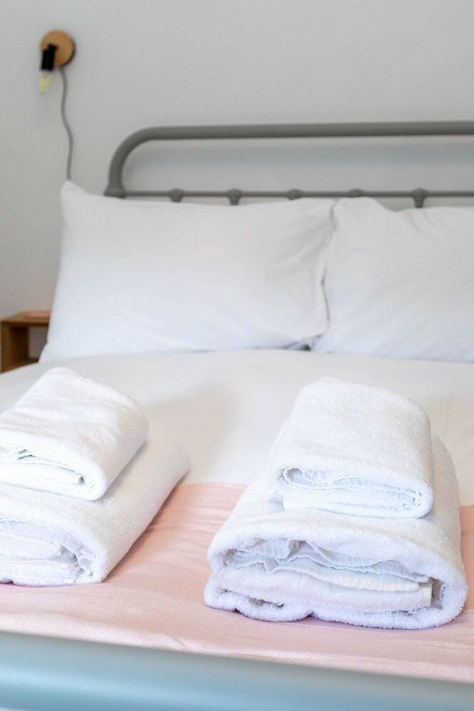 Фото Serene and Spacious 1 Bedroom Garden Flat in Clapton