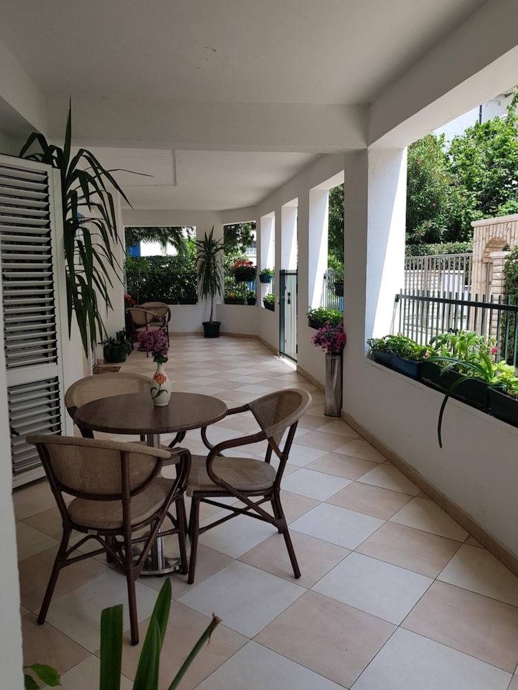 Фото Apartments Tamara