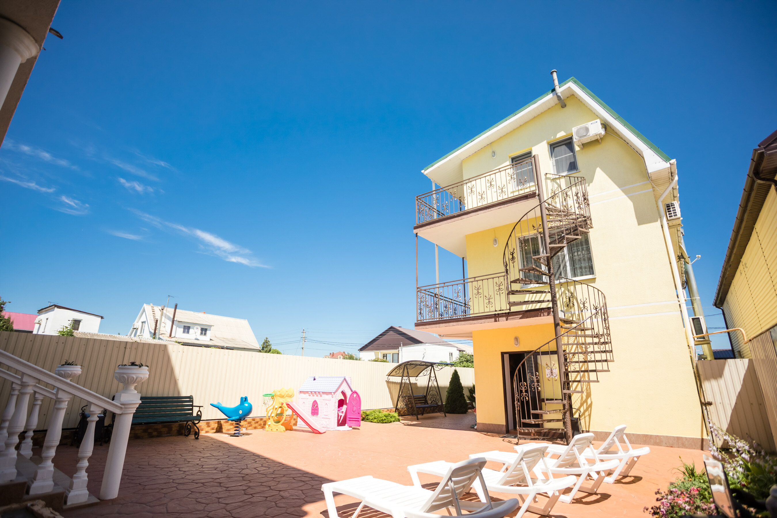 Фото Зеленая Крыша