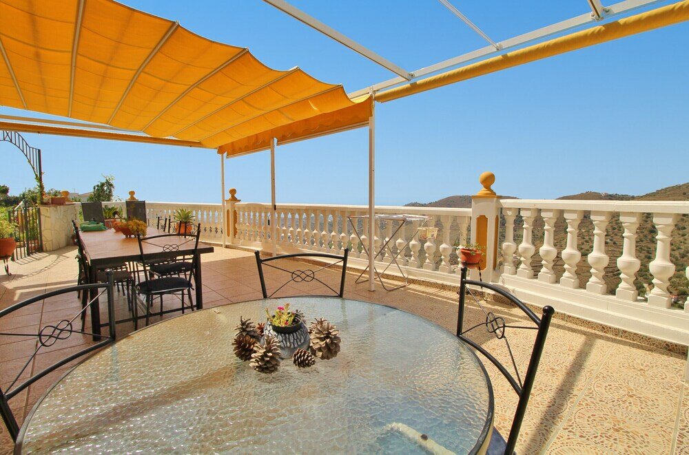 Фото 1090 Villa las Flores