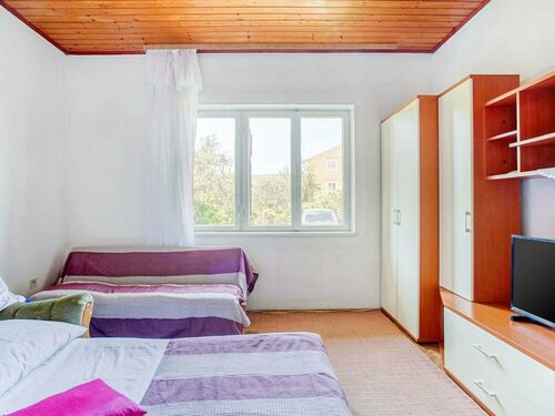 Гостиница Simplistic Apartment in Šibenik near Sea Beach в Бродарице