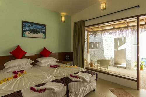 Гостиница Liberty Guest House Maldives в Махибаду