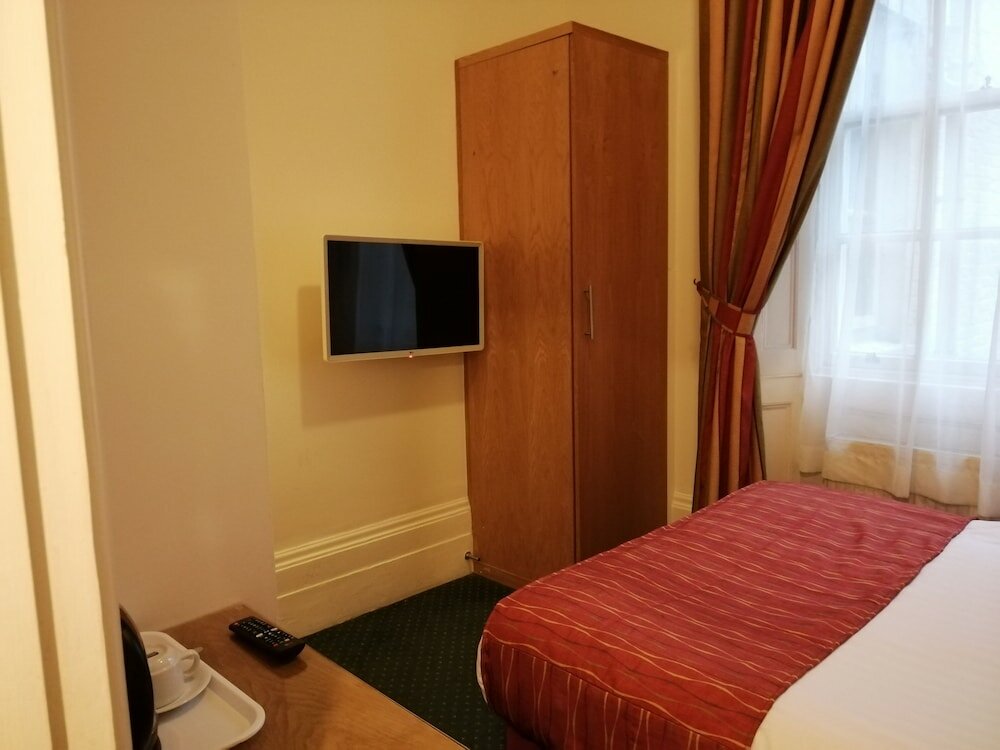 Фото Queensway Hotel, Sure Hotel Collection by Best Western