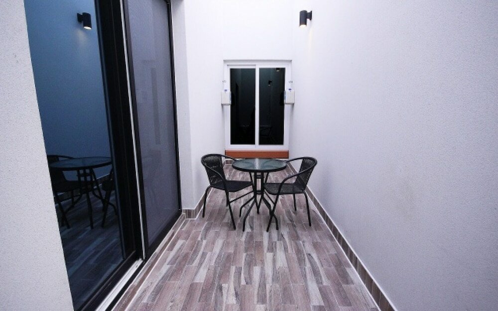 Фото Pohang Haedo-dong New Bom Stay