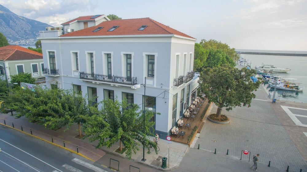 Фото отеля 2