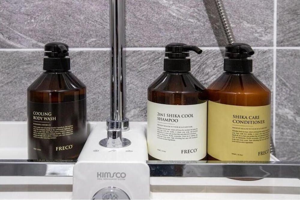 Фото GriffinBay Hotel