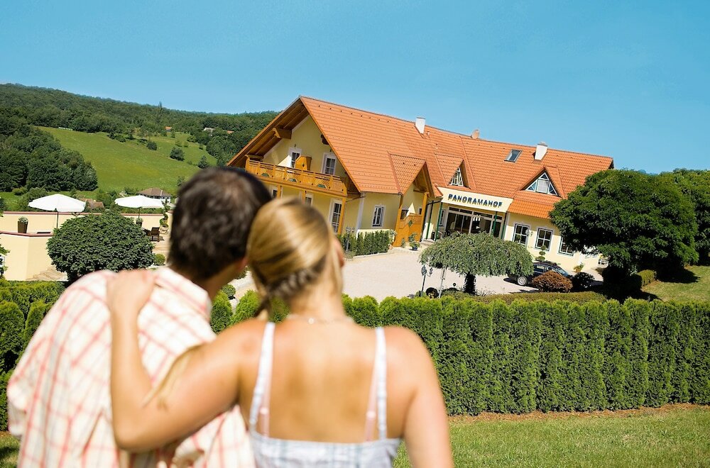 Фото Panoramahof Loipersdorf