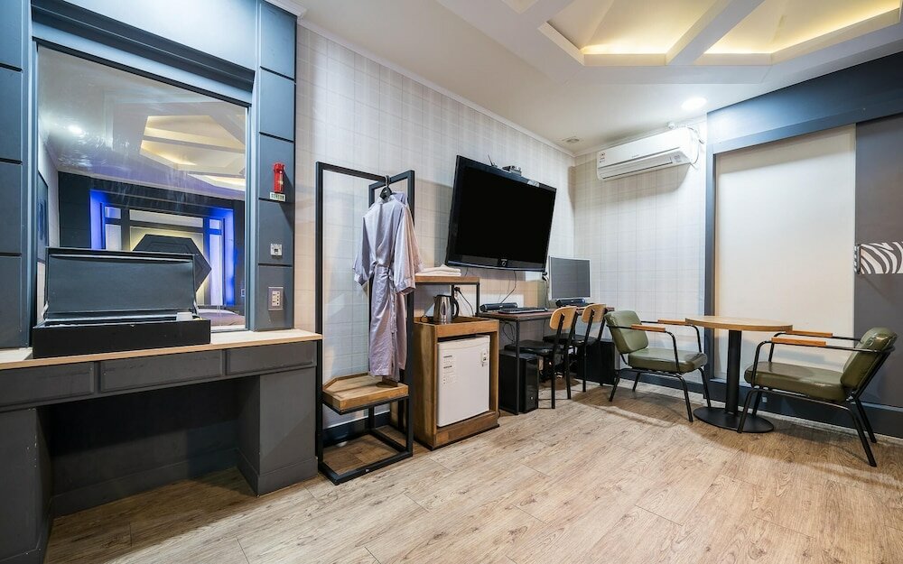 Фото Yangsan Bukbudong Insta Hotel