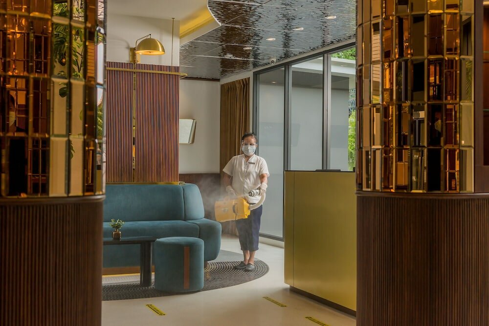 Фото Hotel Amber Sukhumvit 85