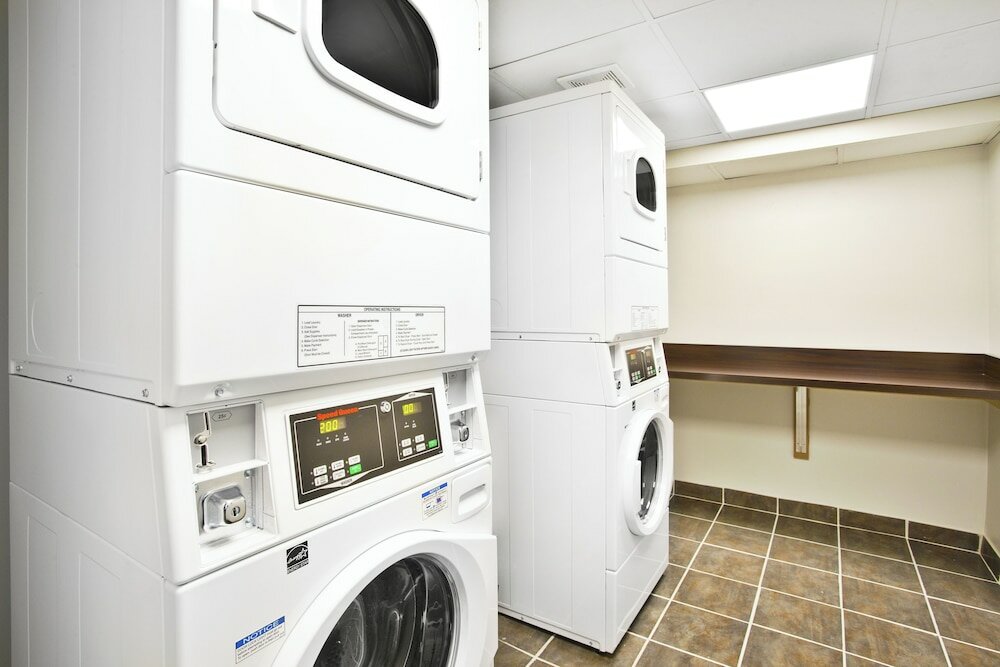 Фото Holiday Inn Express Boston - Waltham, an Ihg Hotel