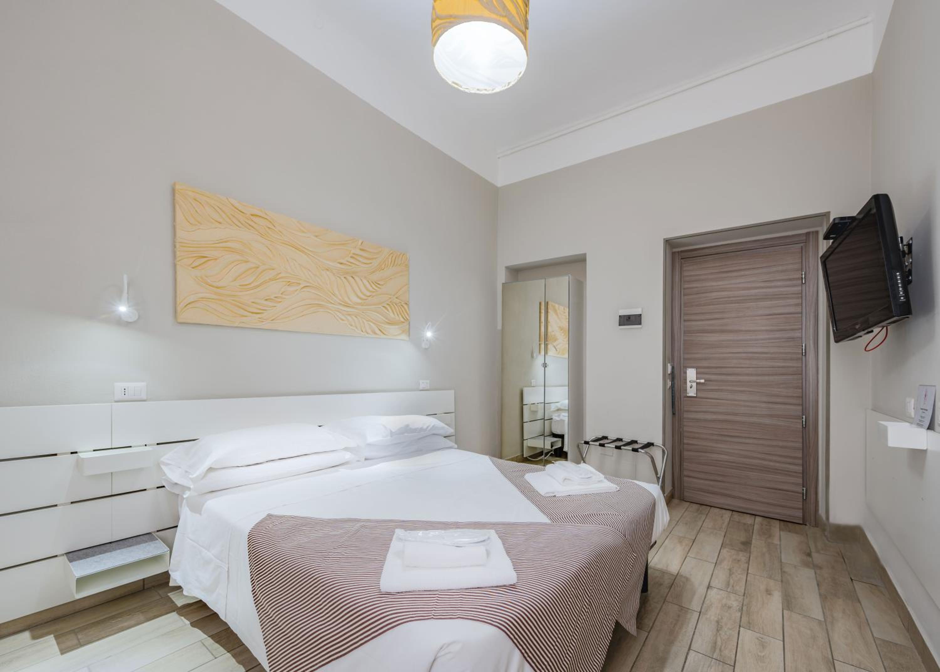 Фото Hotel Bogart