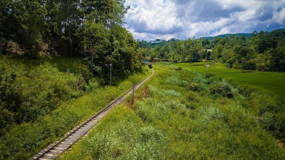 Фото Ëlla Breeze Homestay