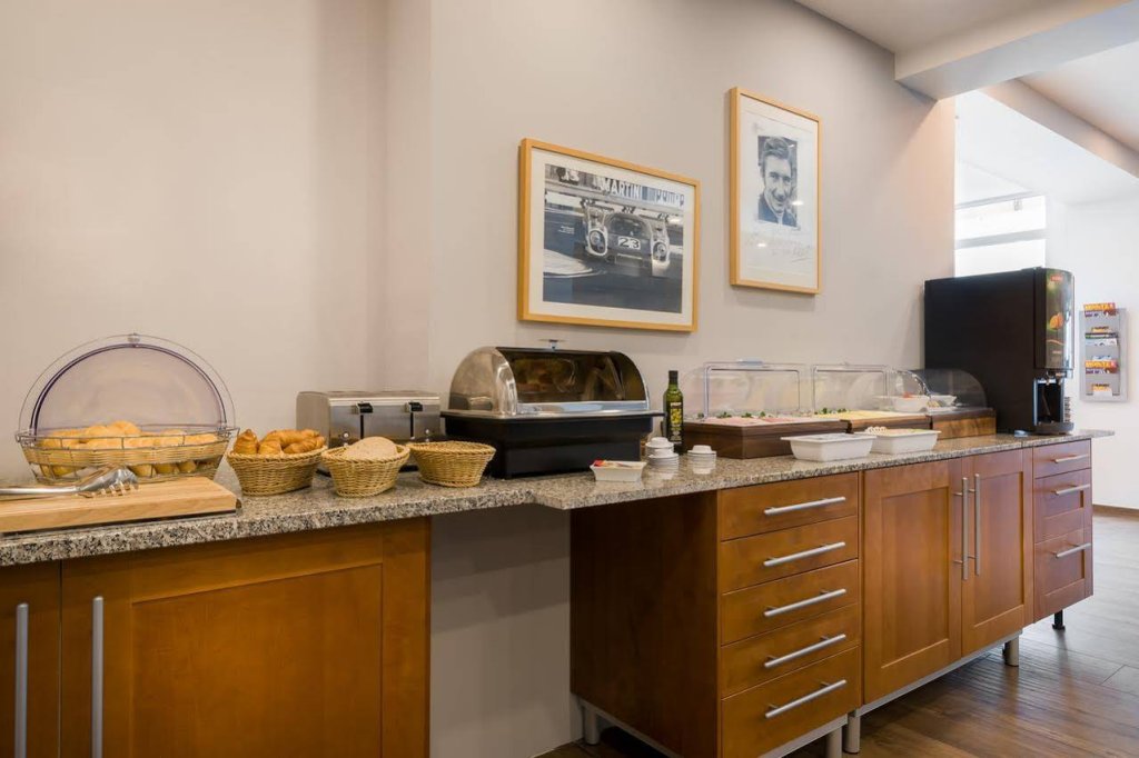 Фото Novum Hotel Bruy