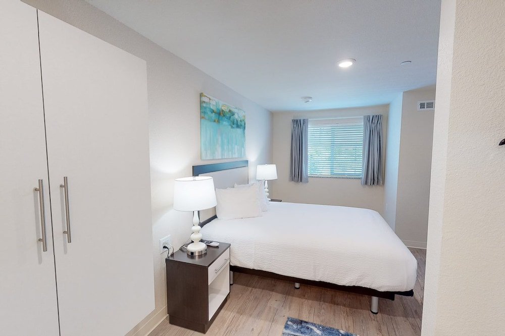 Фото Waterwalk Raleigh Rtp